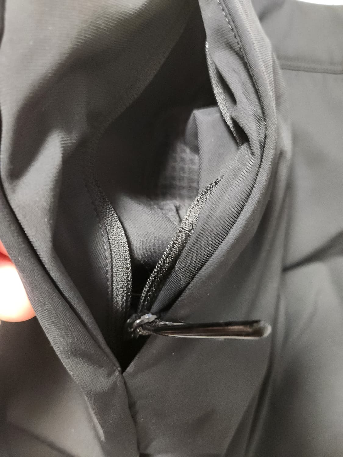 새상품급)아디다스 스포츠 스커트 사이즈s

여러 중고사이트에도 같이 판매 상품이미지8