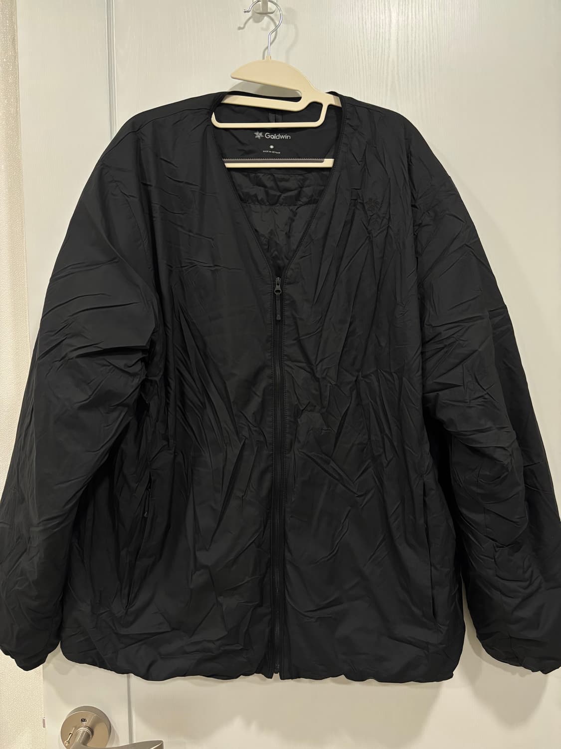 골드윈 24FW 브이넥 봄버자켓 상품이미지2