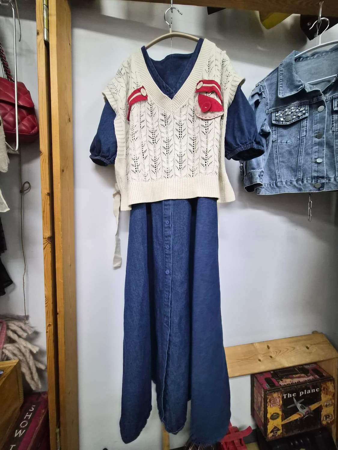 브이넥 벌룬 퍼프 데님 원피스. 스티치 포인트 베스트 상품이미지1