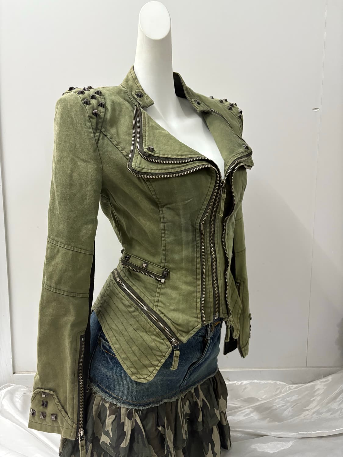 Y2K 스터드 포인트 언발 자켓 상품이미지8