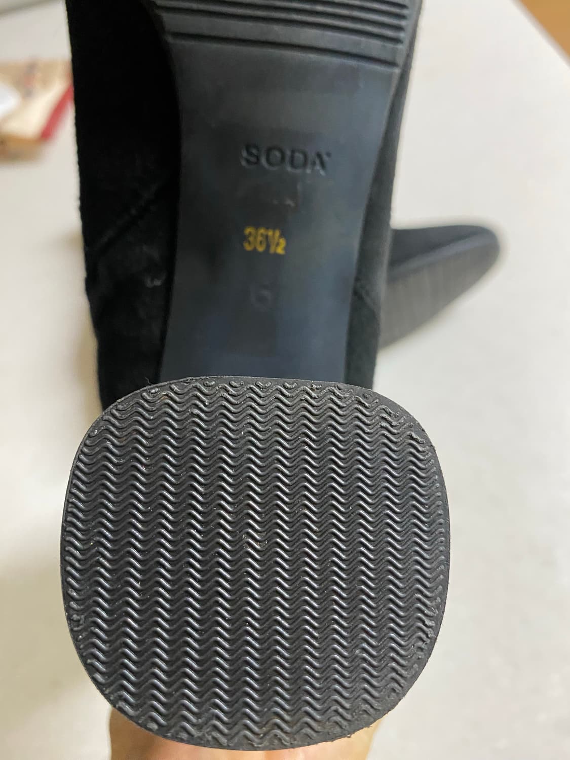 소다 블랙 스웨이드 앵클부츠 235mm 상품이미지7