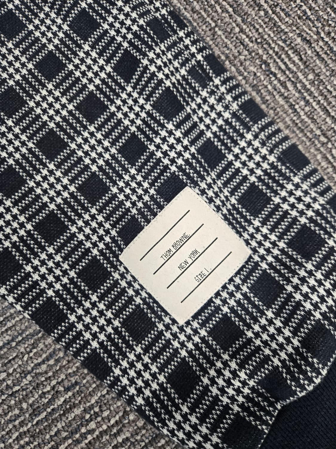 [정품][특가] 톰브라운 체크 조거팬츠 상품이미지5