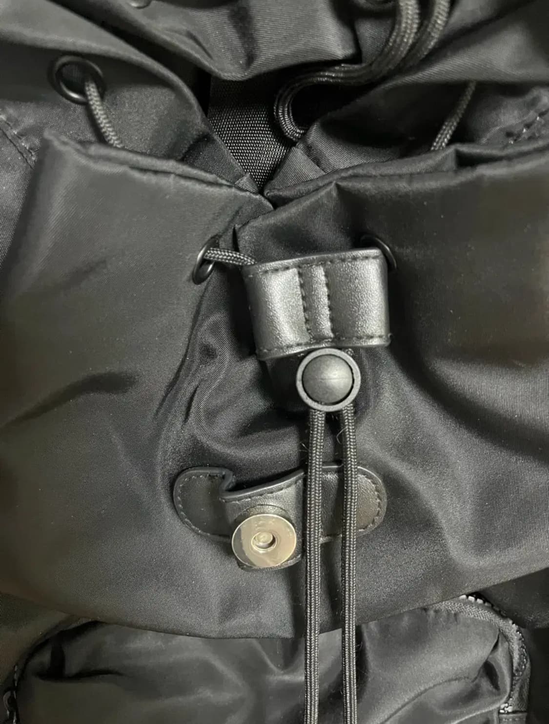 304Small nylon draw flap backpack 마스마룰즈 상품이미지3