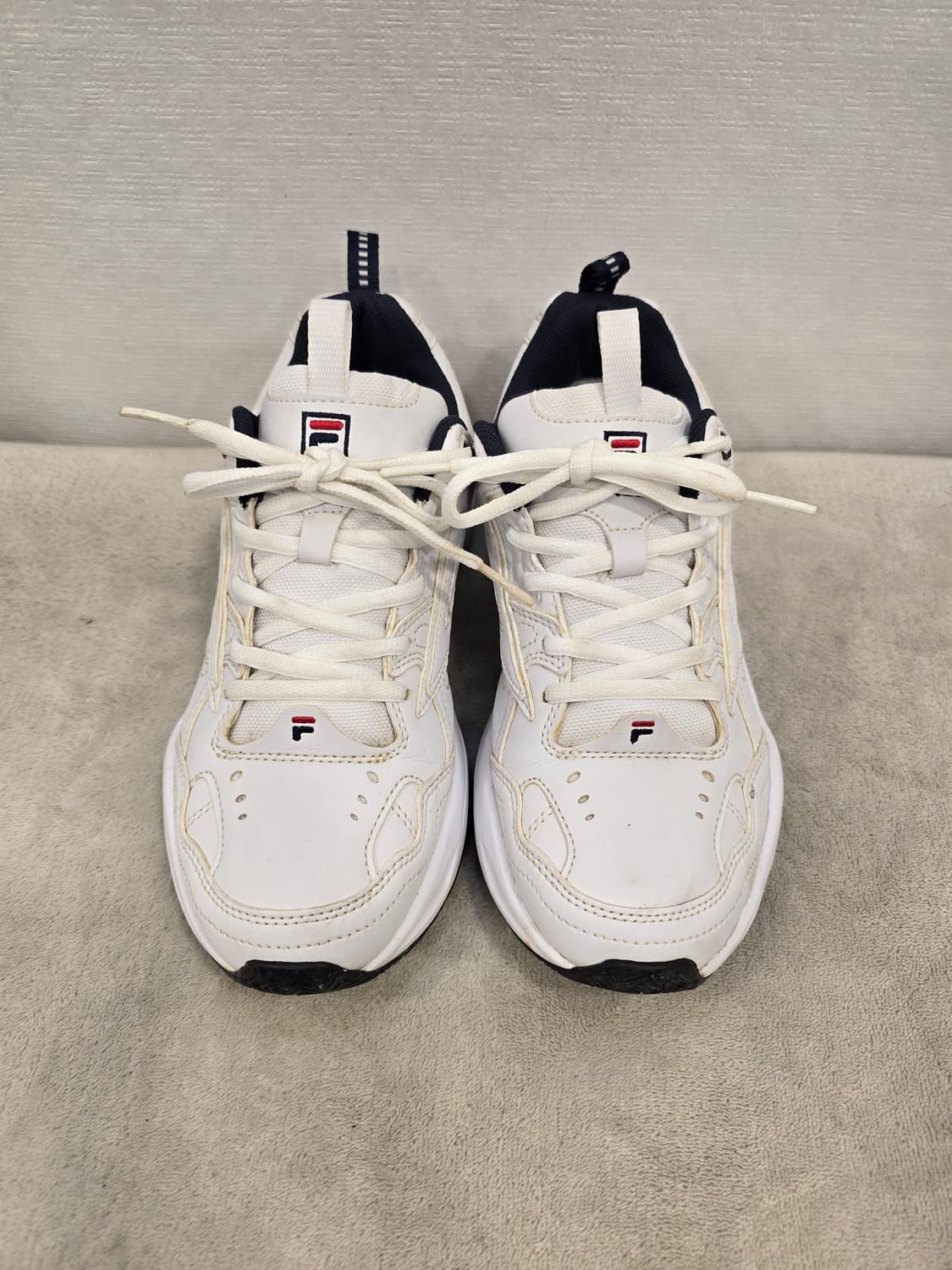 휠라 흰색 운동화 245 상품이미지2