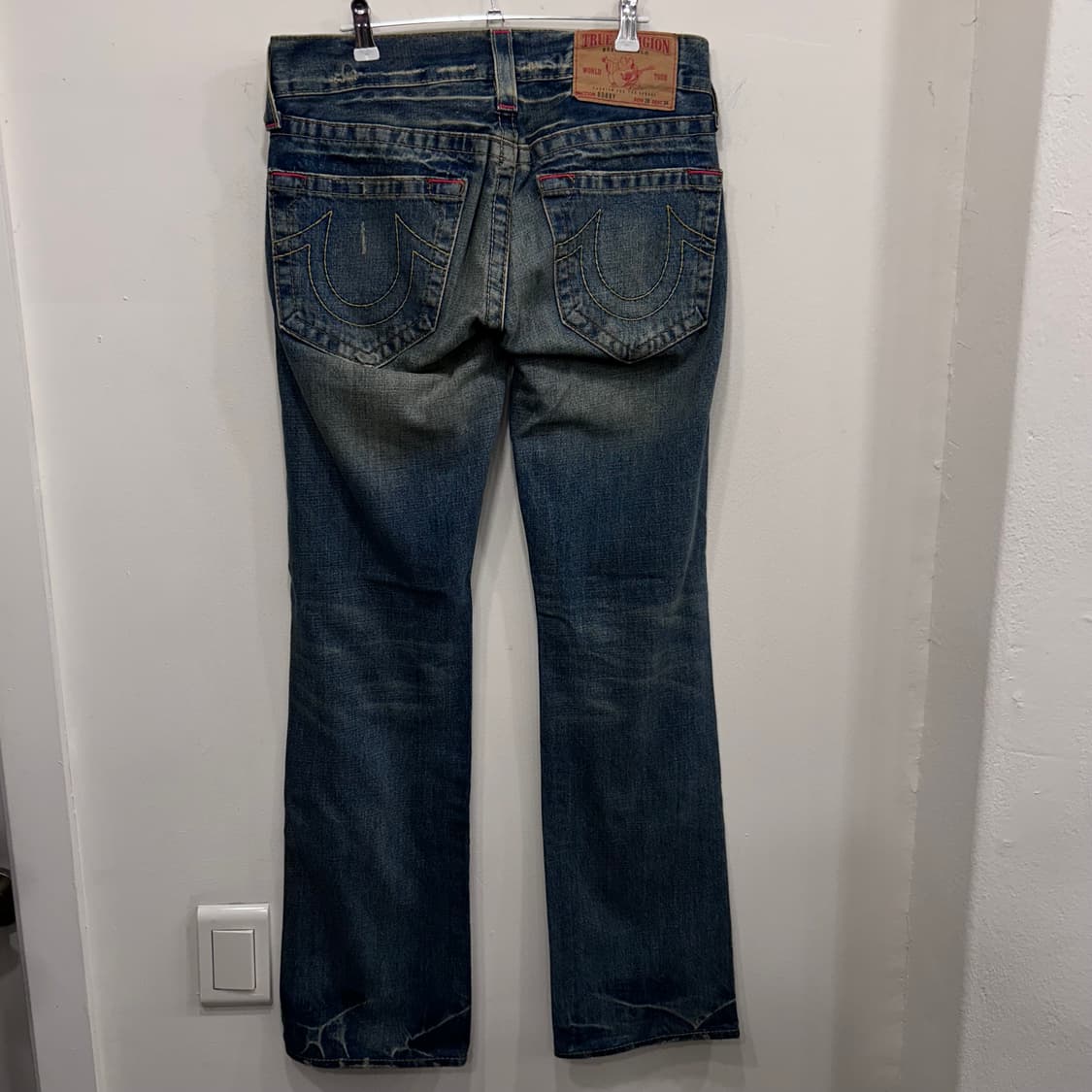 트루릴리젼 샌드워싱 페이퍼택 부츠컷 데님팬츠 상품이미지6