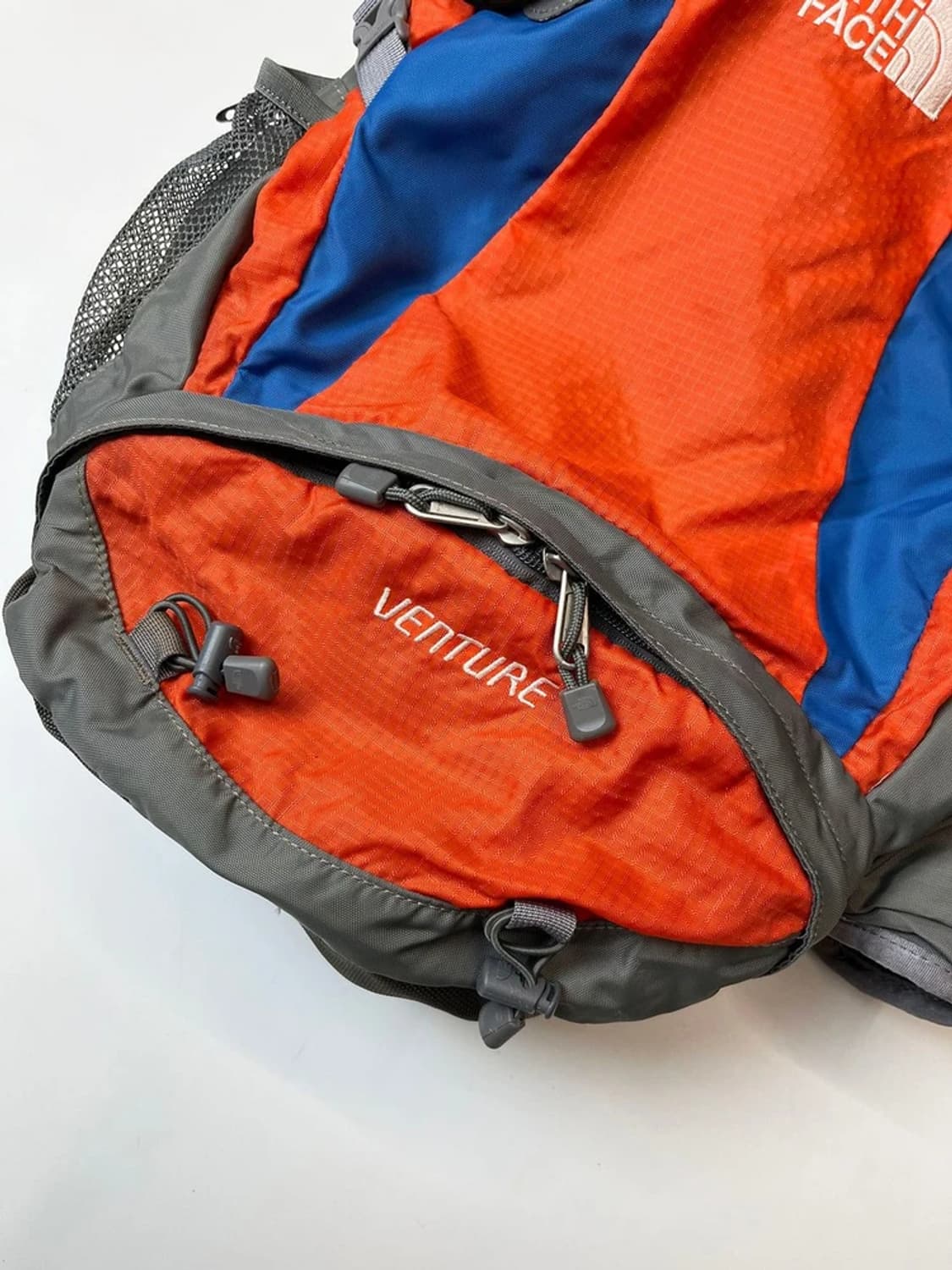 노스페이스 벤쳐 30L 배색 고프코어 백팩 A1448 상품이미지3