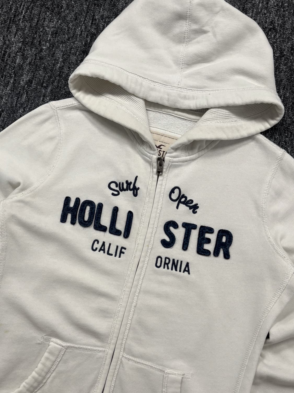 홀리스터 화이트 후드집업 상품이미지5