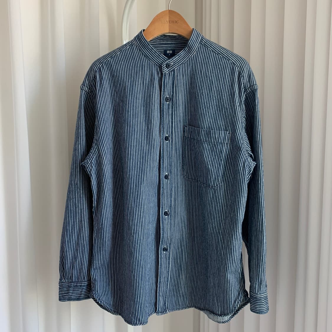 일본 유니클로 히코리 스트라이프 루즈핏 차이나 칼라 데님 셔츠 상품이미지1