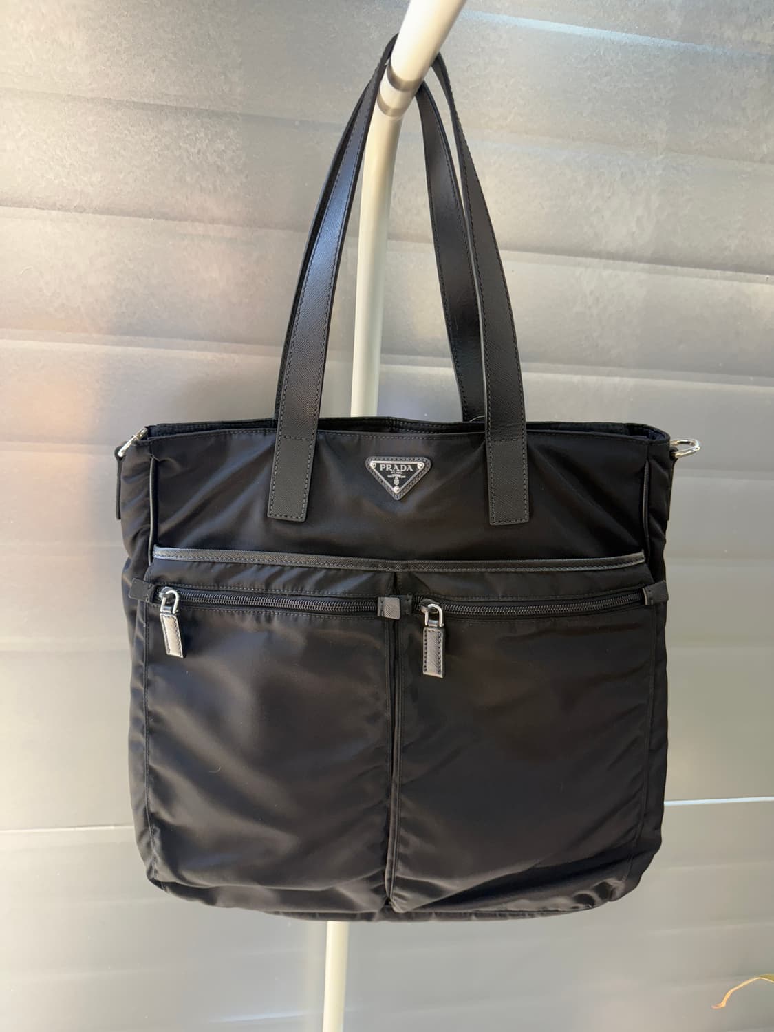 프라다 정품 2vg860 리나일론 토트백 상품이미지2