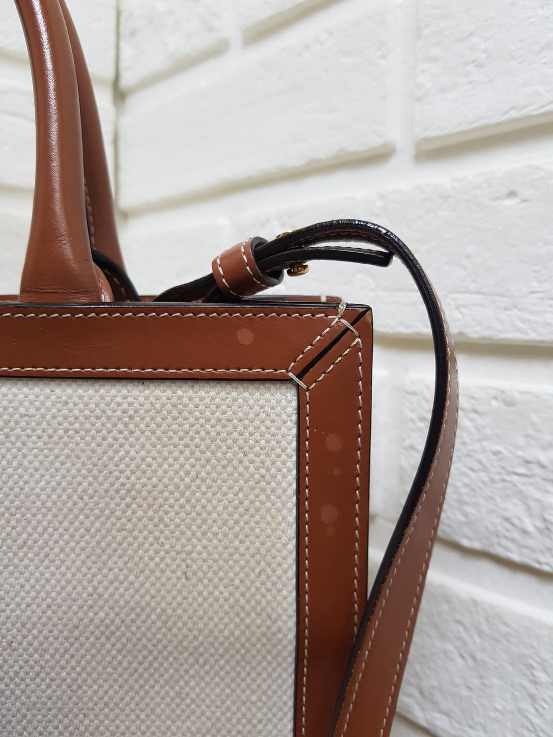 [정품] 셀린느 카바스 마차로고 2way백 상품이미지5