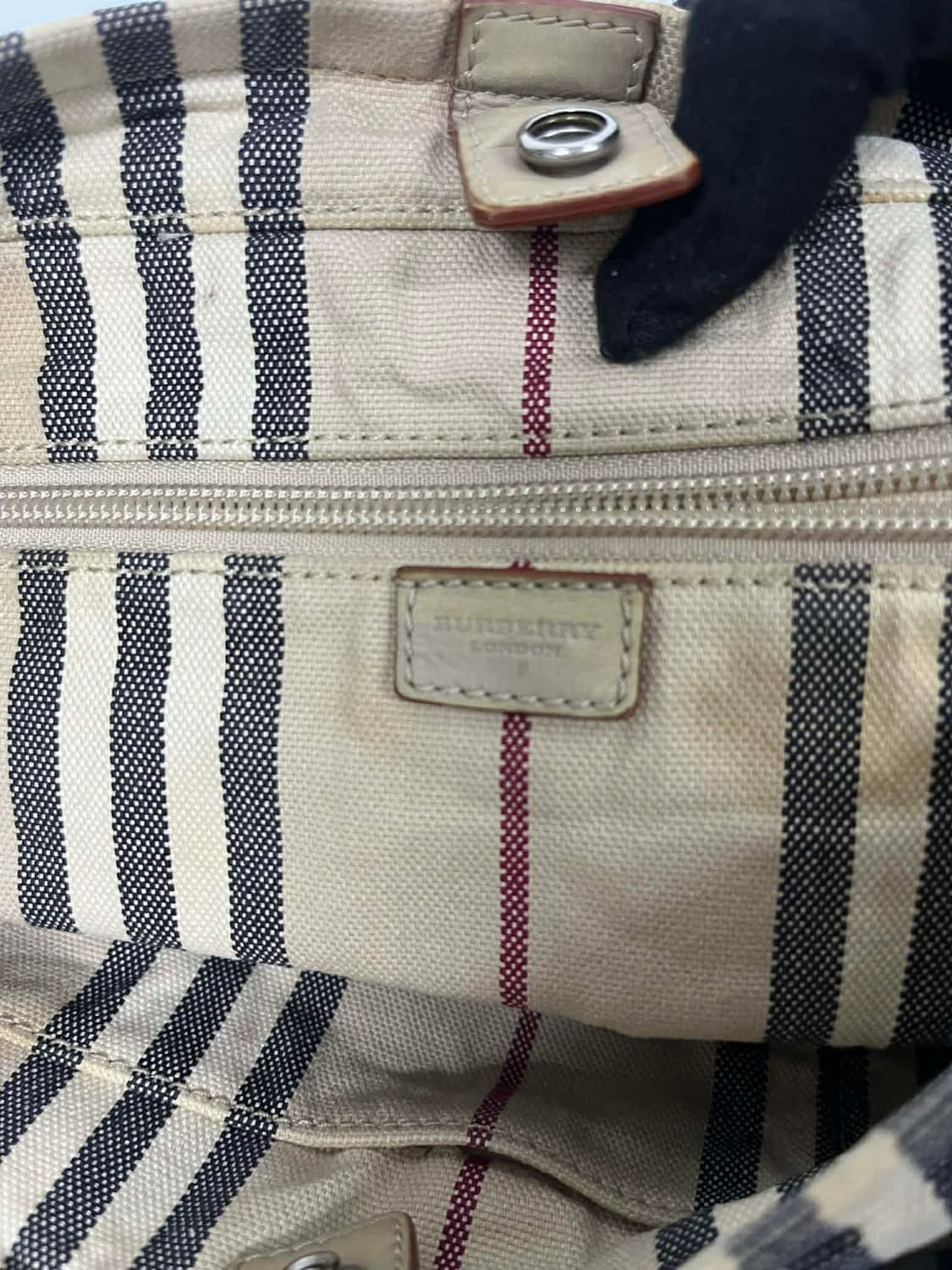 버버리 정품 노바체크 캔버스 숄더 토트백 상품이미지6