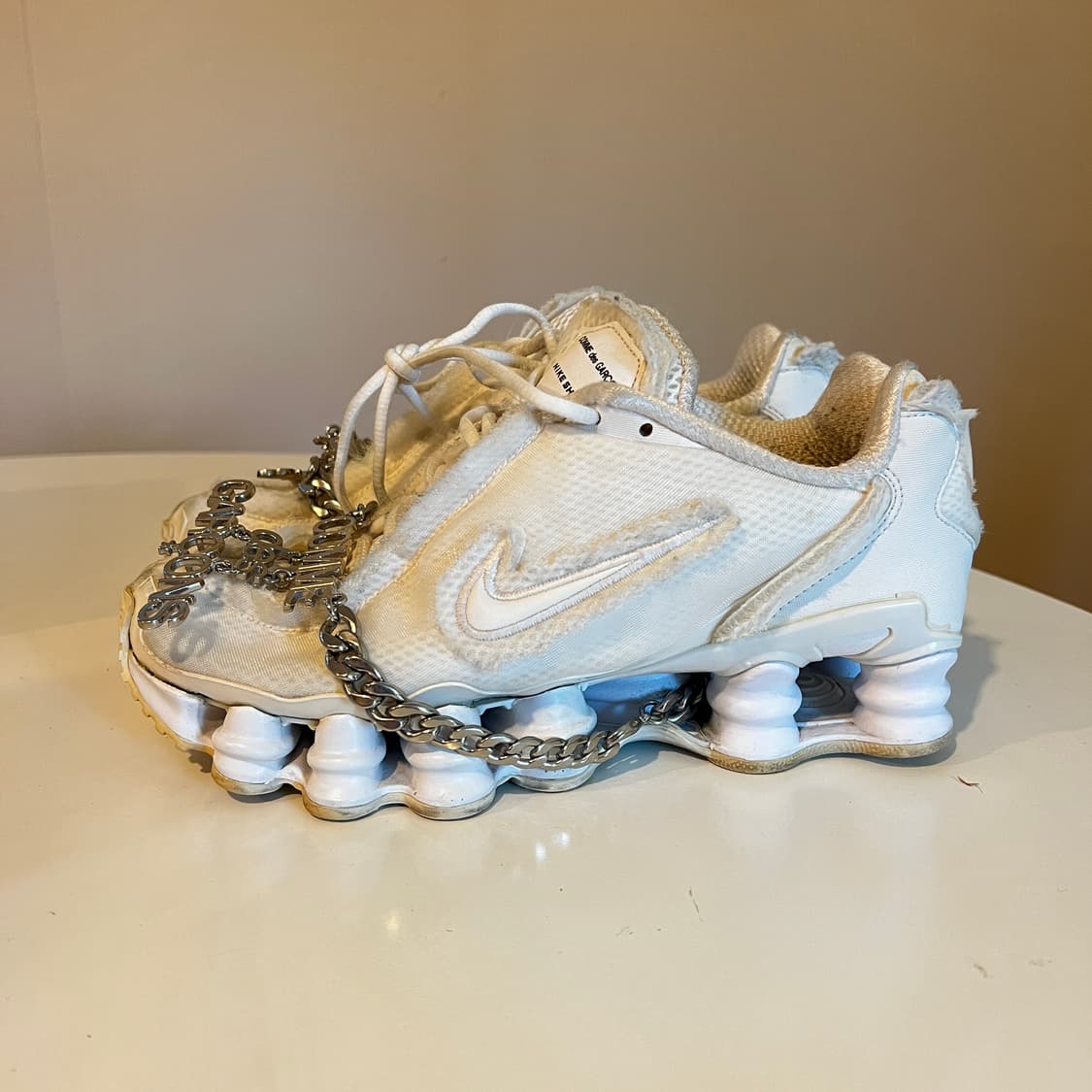 나이키x꼼데가르송 샥스 TL 상품이미지2