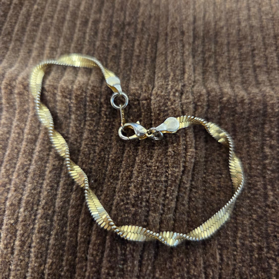 유럽 빈티지 18k 도금 헤링본 체인 팔찌 상품이미지3