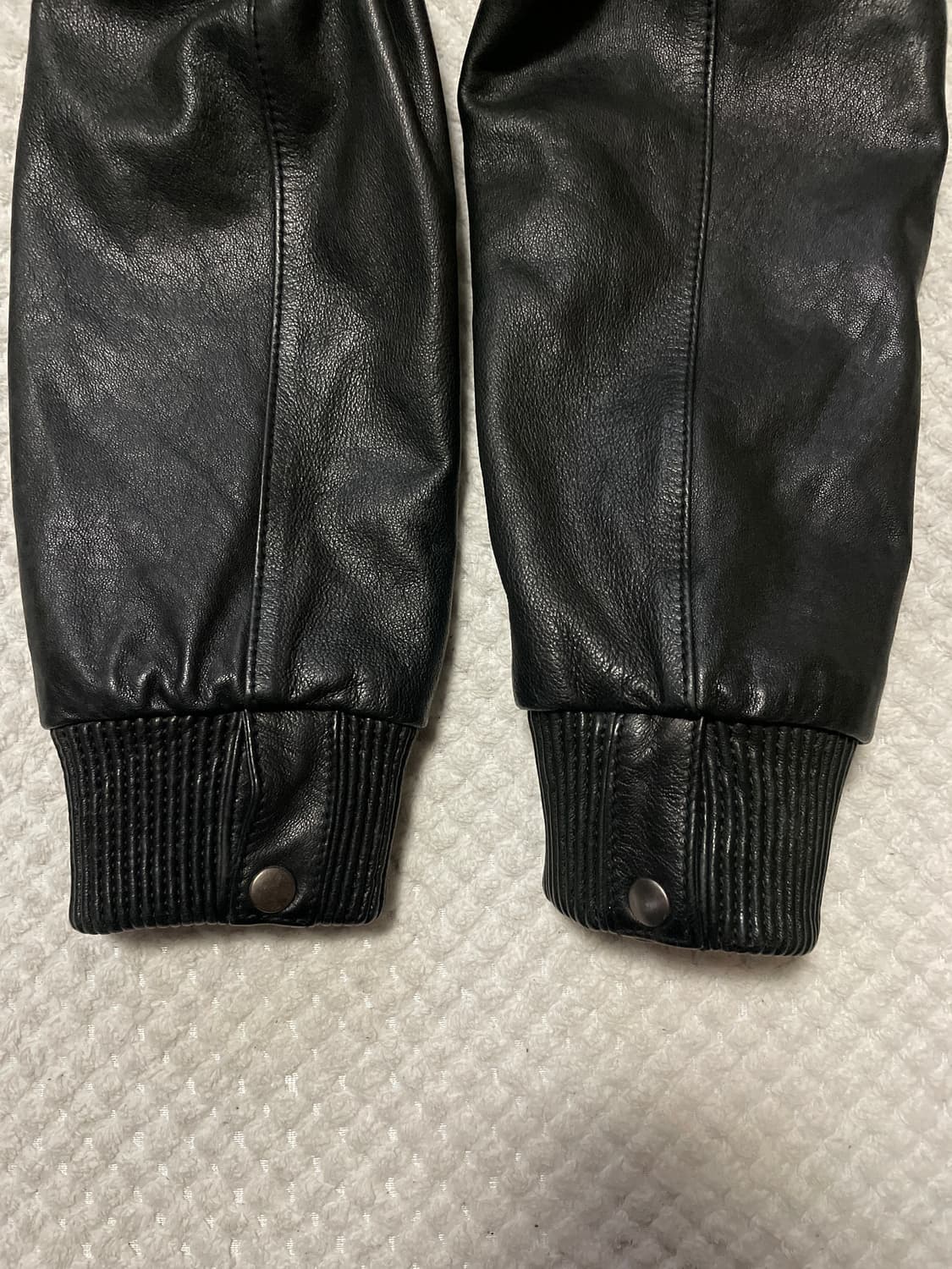 웨스턴 무드 이테리 램스킨 양가죽 절개 레더 자켓 상품이미지7