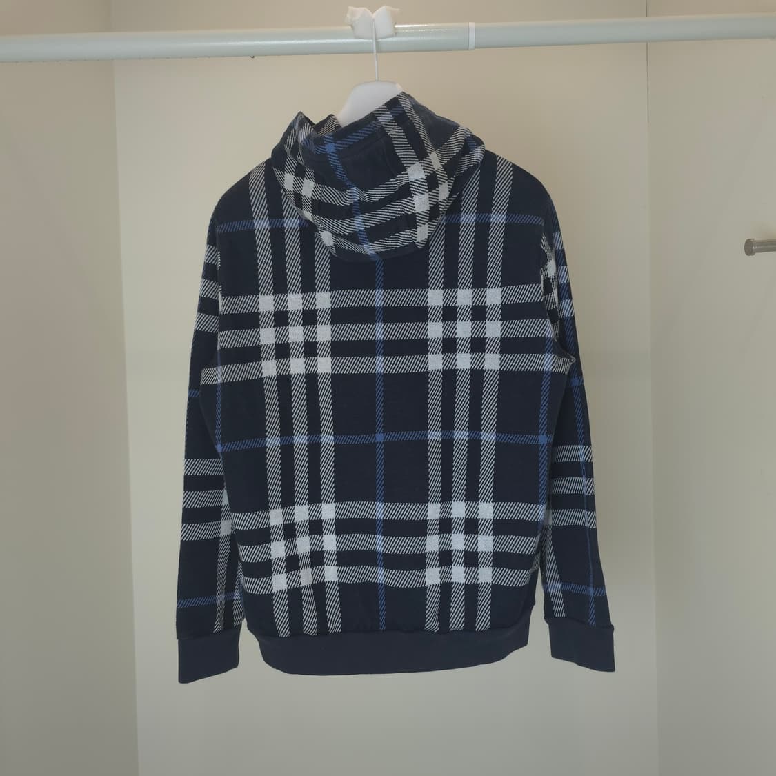 [중고/정품]  버버리 체크 코튼 자카드 후드티 상품이미지2