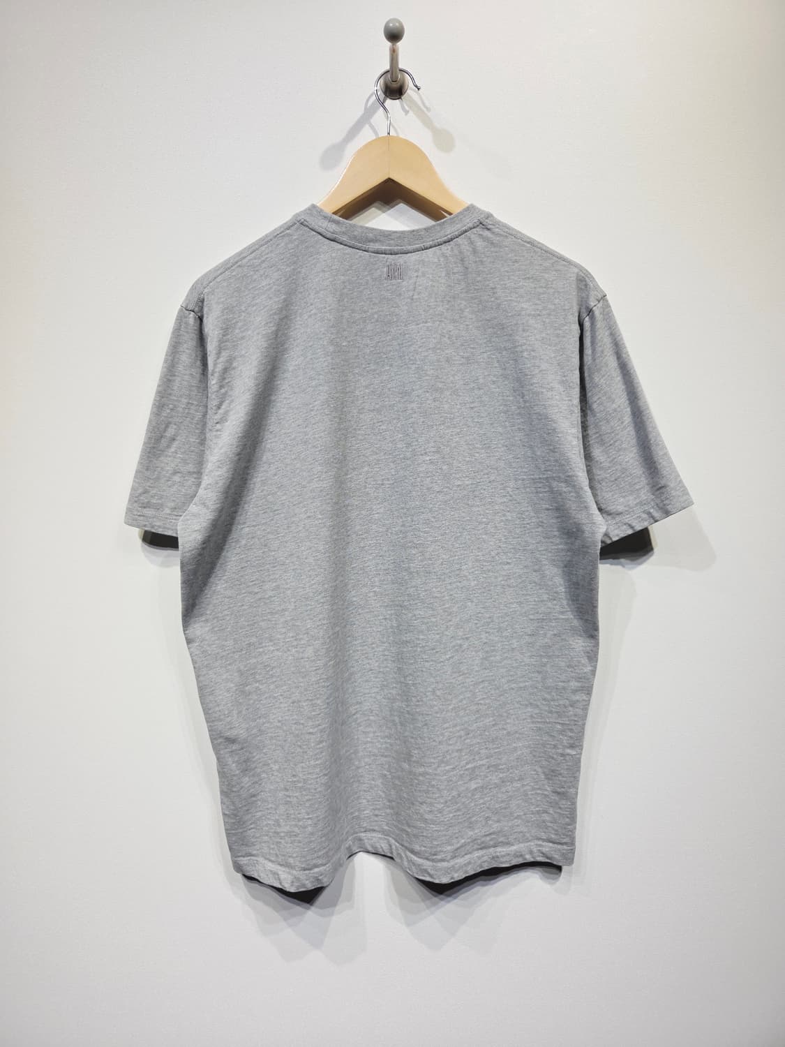 아미 스몰 하트 반팔 티셔츠 회색_L 상품이미지4