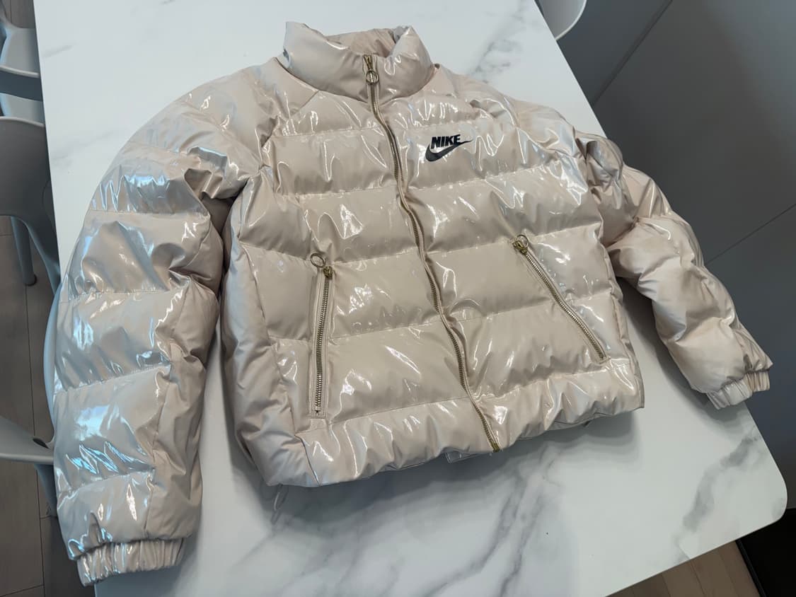 나이키 글로시 패딩 M 정품 상품이미지4