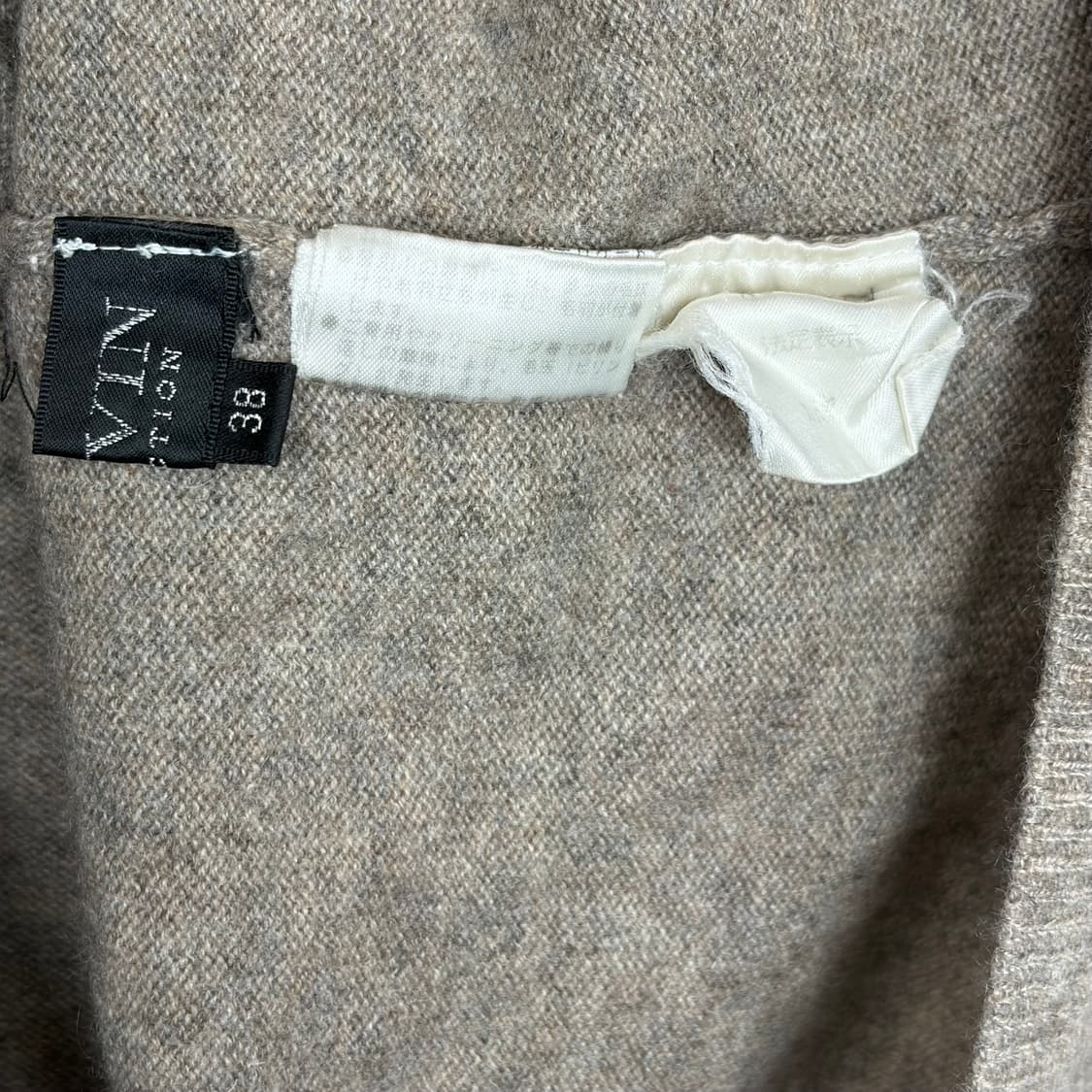 랑방 패턴 터틀넥 니트 티셔츠 상품이미지6