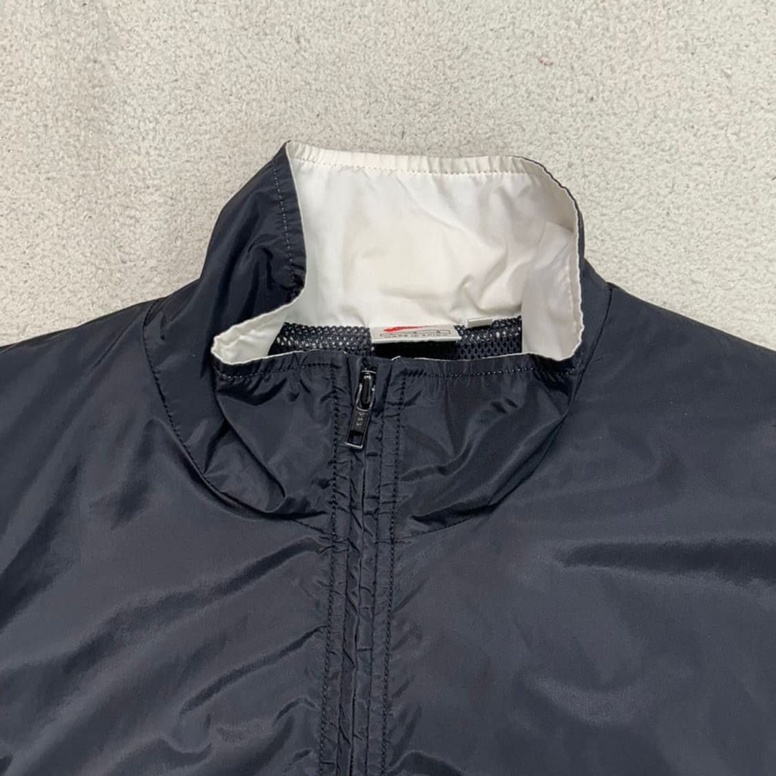 NIKE 올드스쿨 90ss 빅로고 바람막이 100 상품이미지4