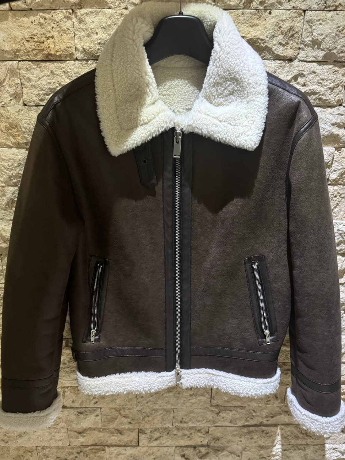 더니트컴퍼니 22fw 에코 스웨이드 무스탕 상품이미지1