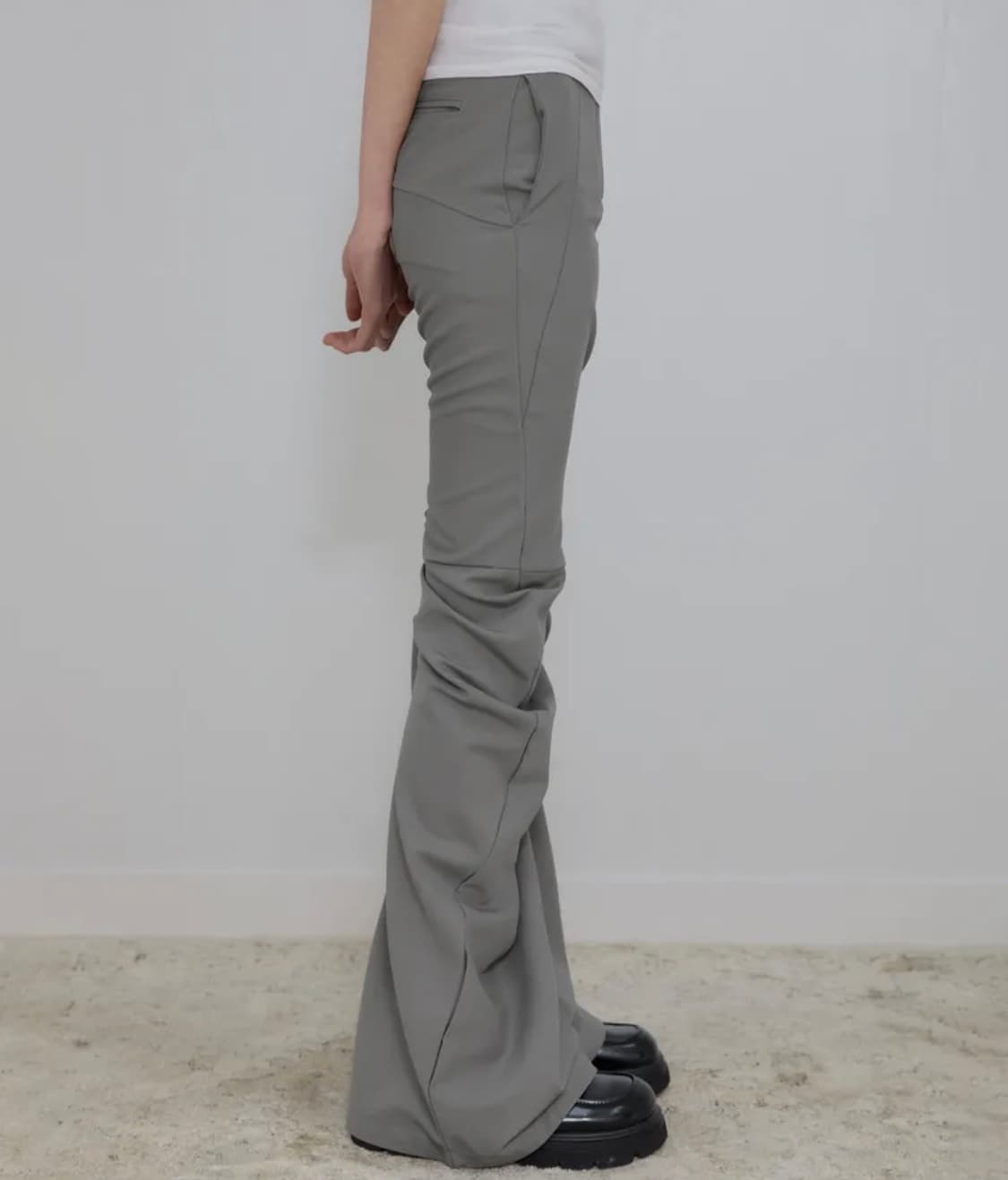 플레어업 Asymmetrical Drape Pants 그레이 1 상품이미지2