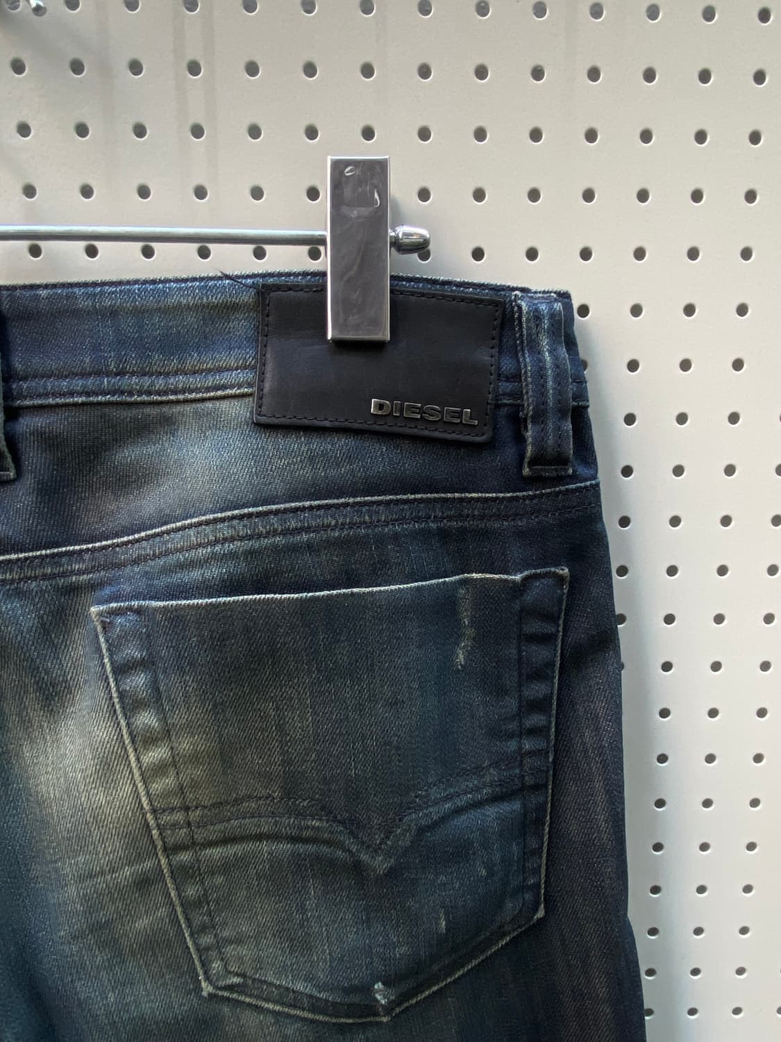 디젤 VIKER 플레어 데님 팬츠 상품이미지8