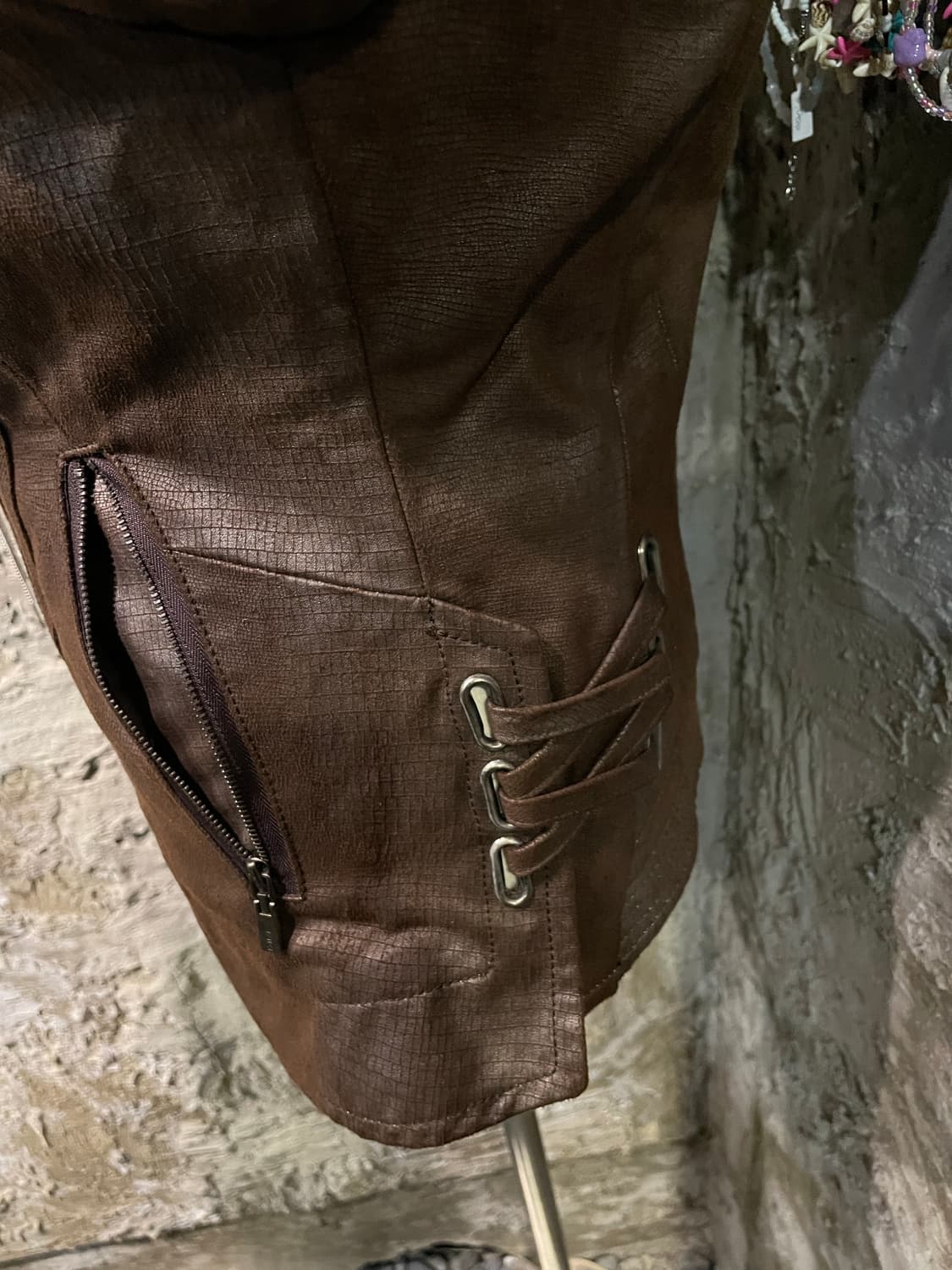 브라운 가죽 베스트 상품이미지4