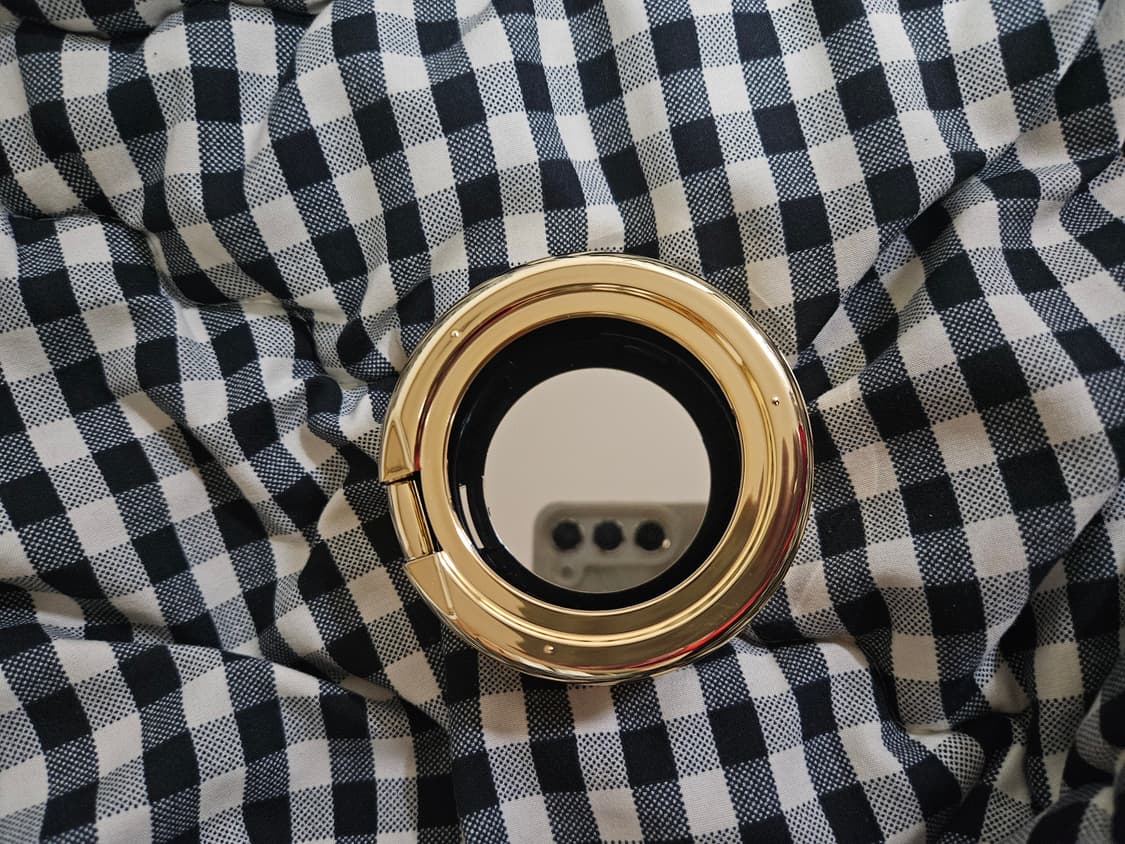 입생로랑 쿠션케이스 엉크르 드 뽀 상품이미지4