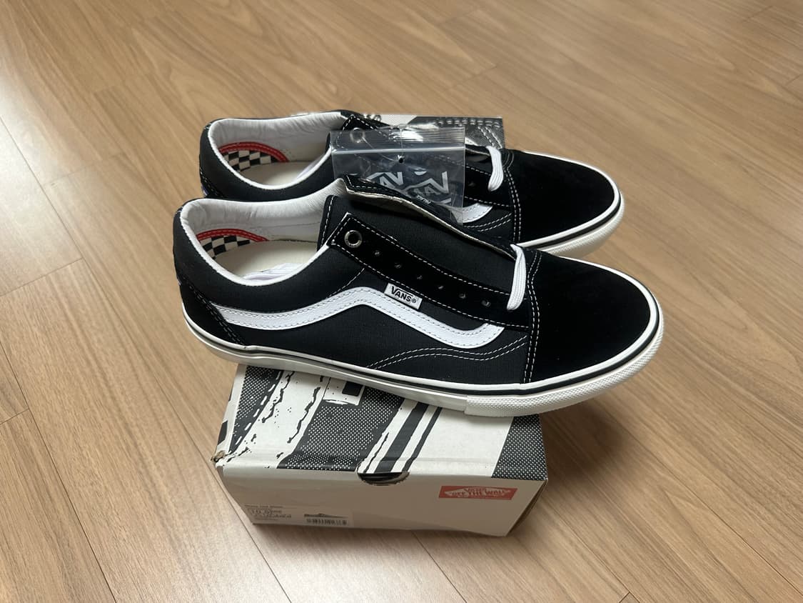 285 반스 x 팔라스 스케이트 올드스쿨 블랙 화이트 상품이미지5