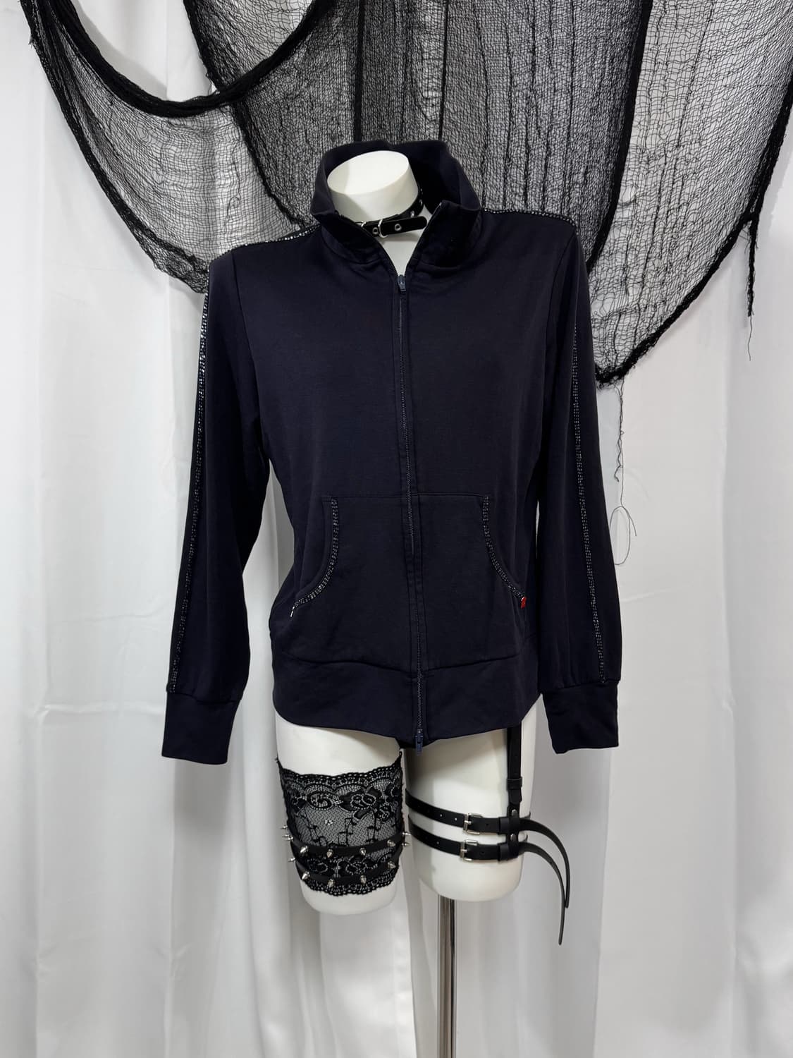 detail zip up 상품이미지1
