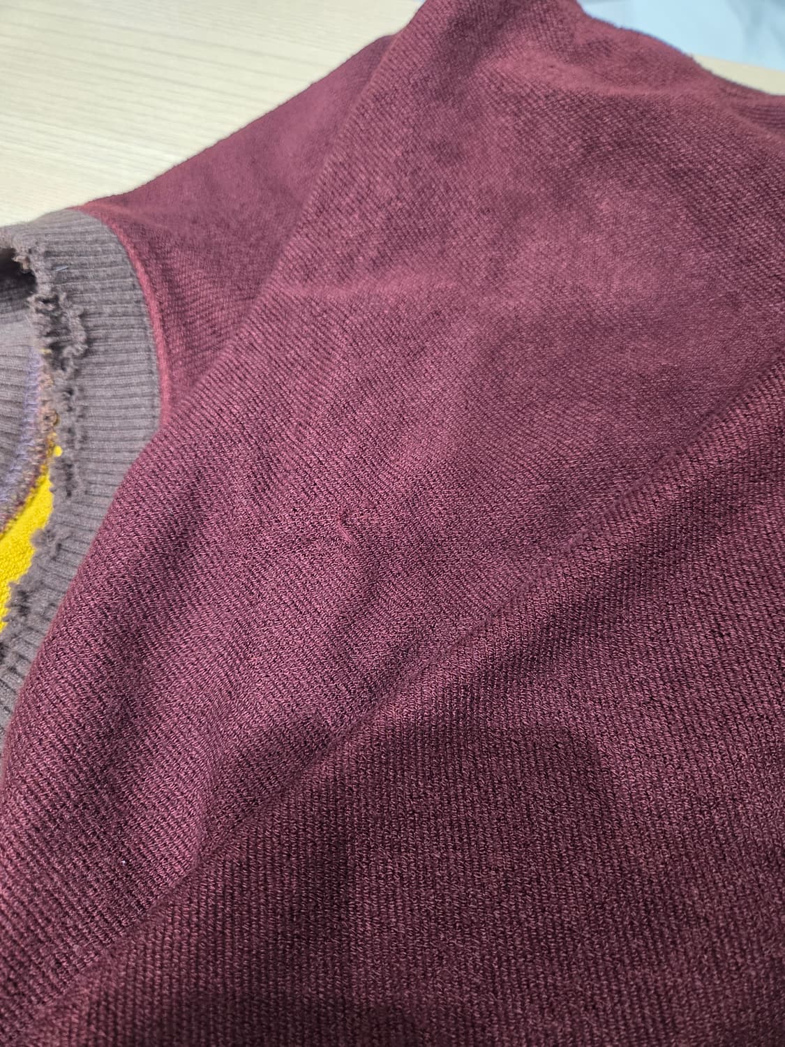 벌스데이수트 리버시블 니트 맨투맨 상품이미지4