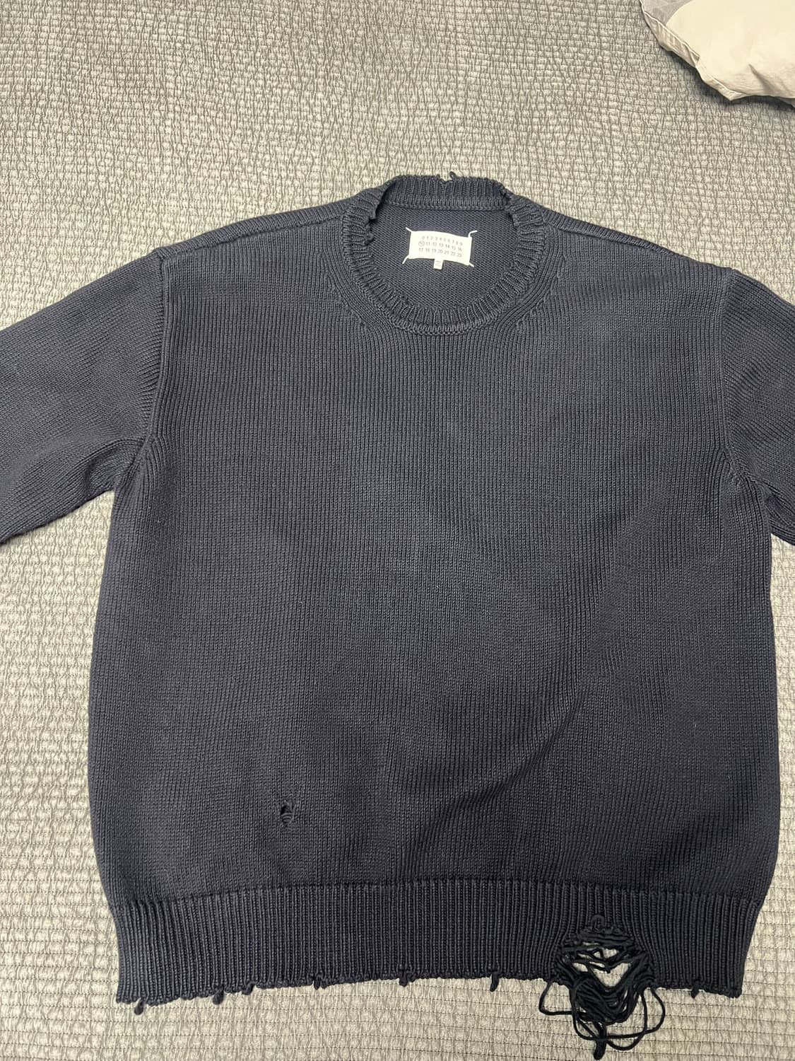 마르지엘라 19fw 디스트로이드 니트 네이비 xl 상품이미지1