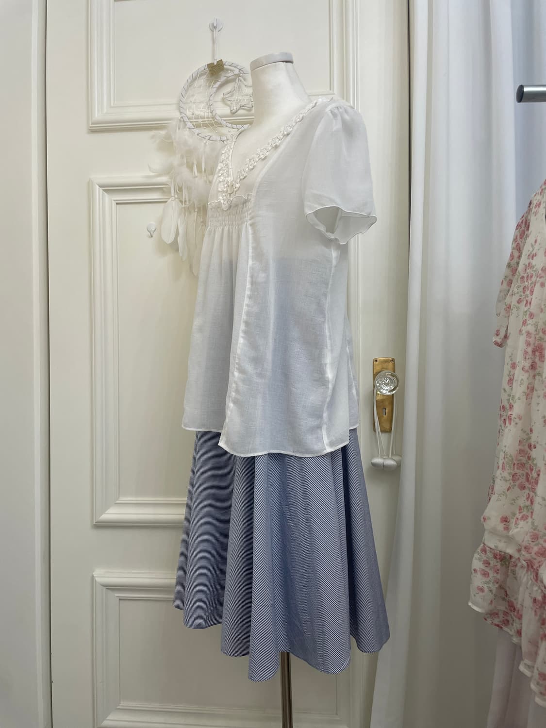 white navy stripe basic flare skirt 상품이미지7