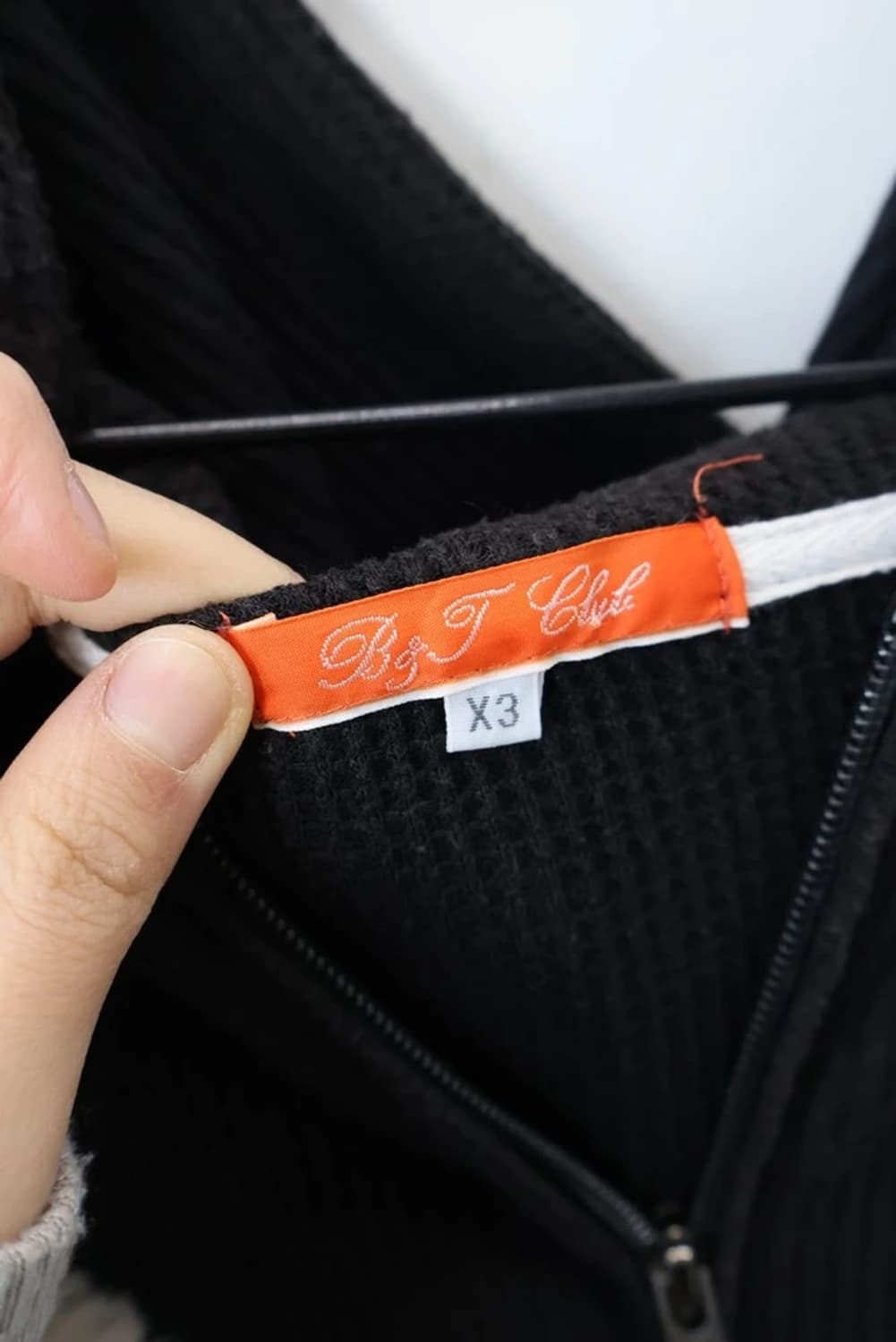 Big T Club Black Zip Hoodie 상품이미지4