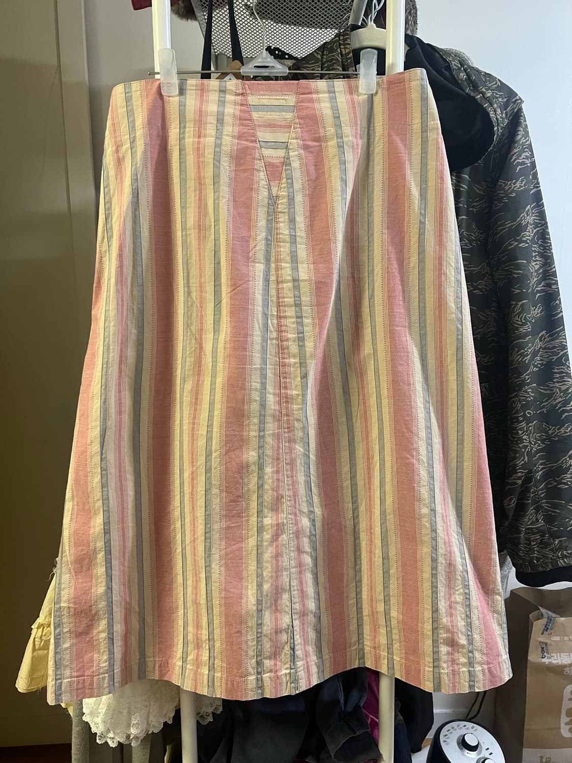 캘빈클라인 핑크 스트라이프 코튼 스커트 상품이미지4