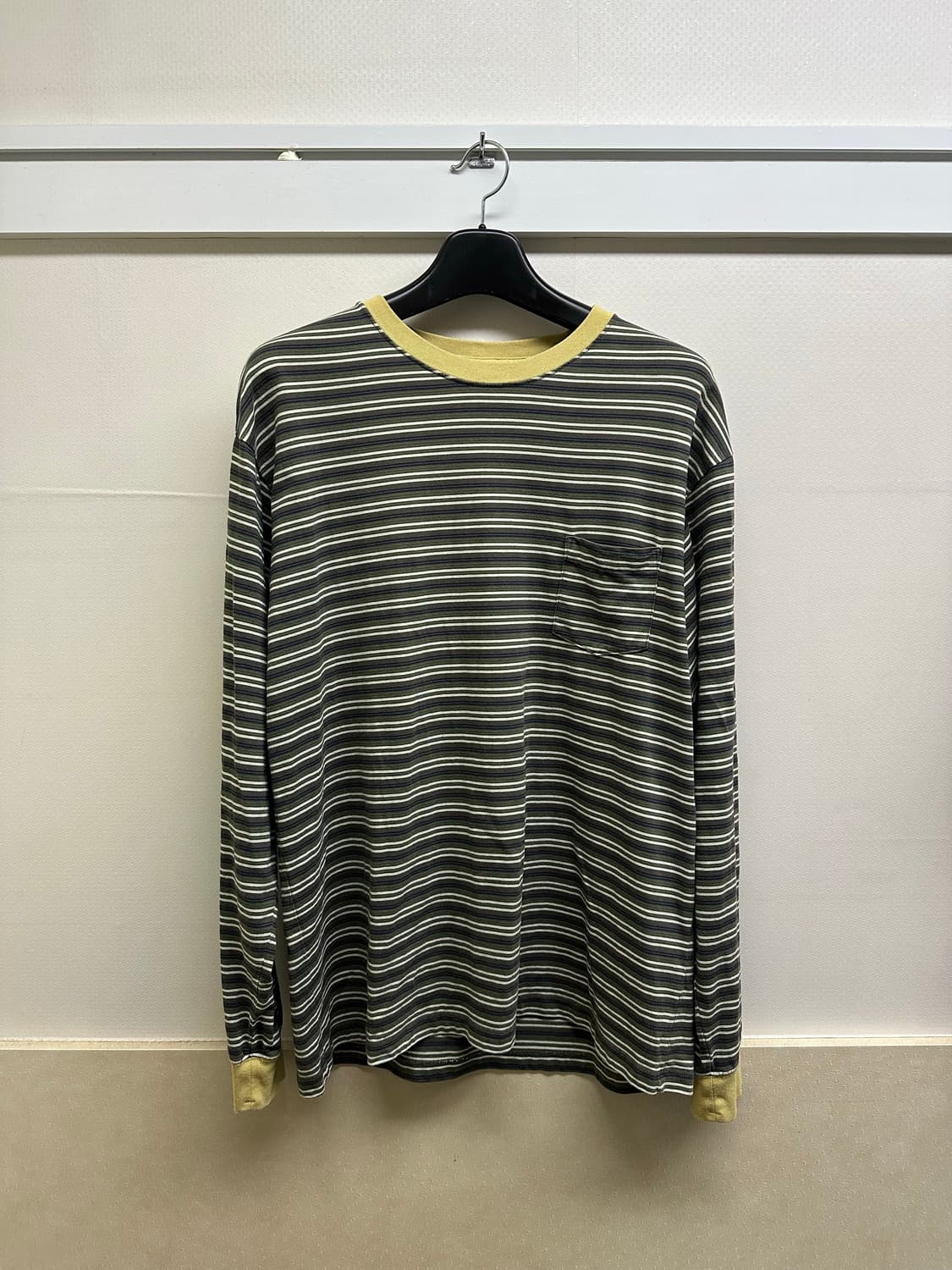 카키스 롱슬리브 XL 상품이미지1