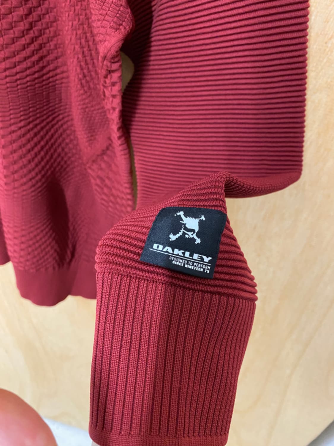 OAKLEY knit 오클리 기하학 플리츠 가공 니트 상품이미지8