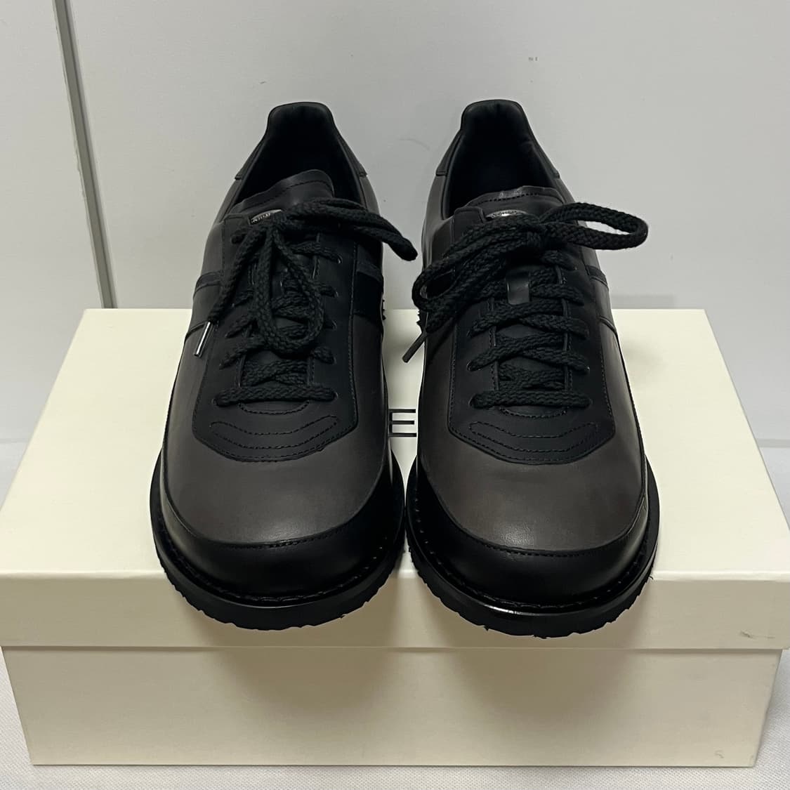 [41,42,43]아워레가시 25fw TEN PIN SHOE 로퍼 상품이미지2