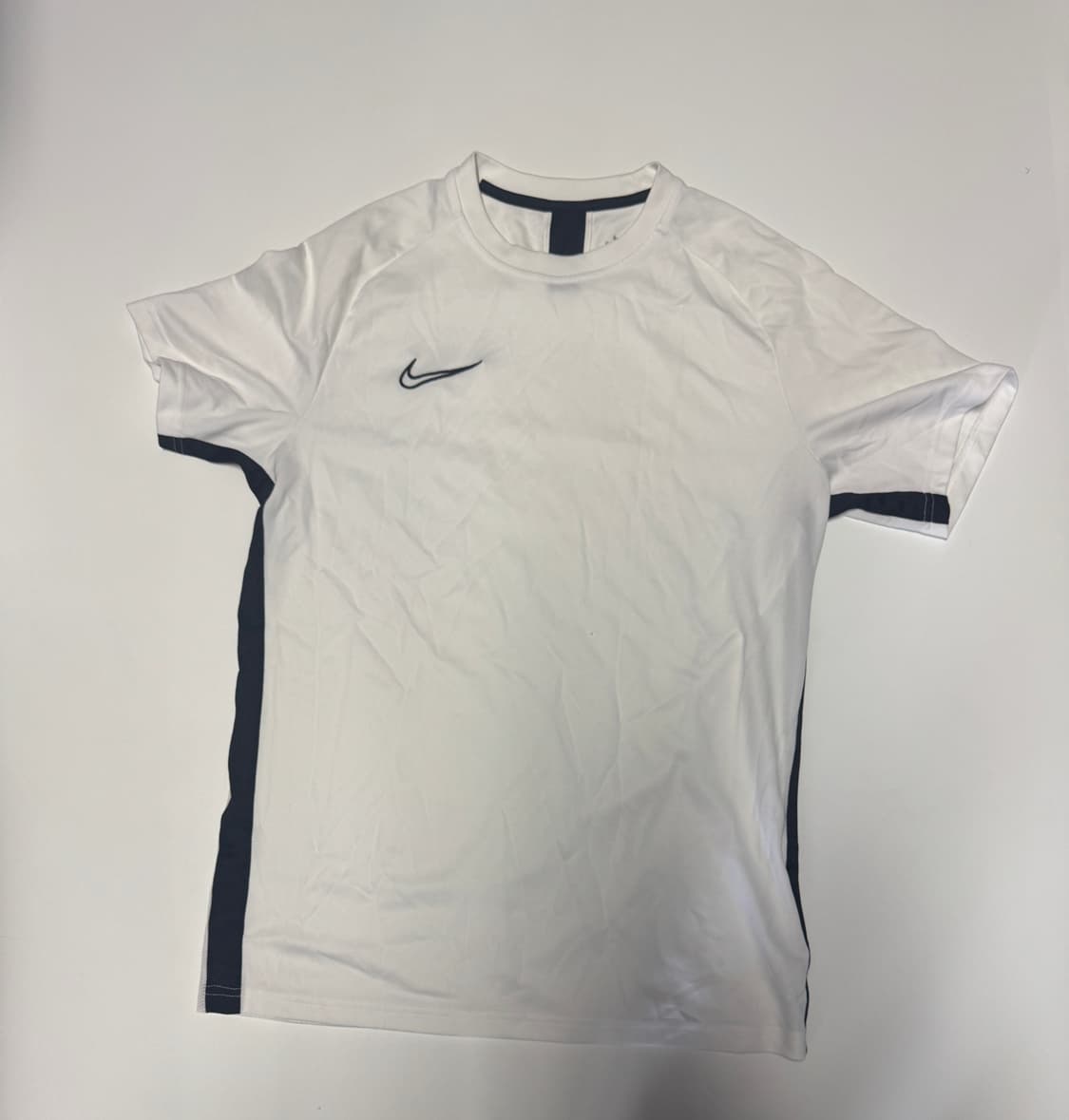 나이키 올드스쿨 드라이핏 기능성 반팔 티셔츠 M 화이트 상품이미지1
