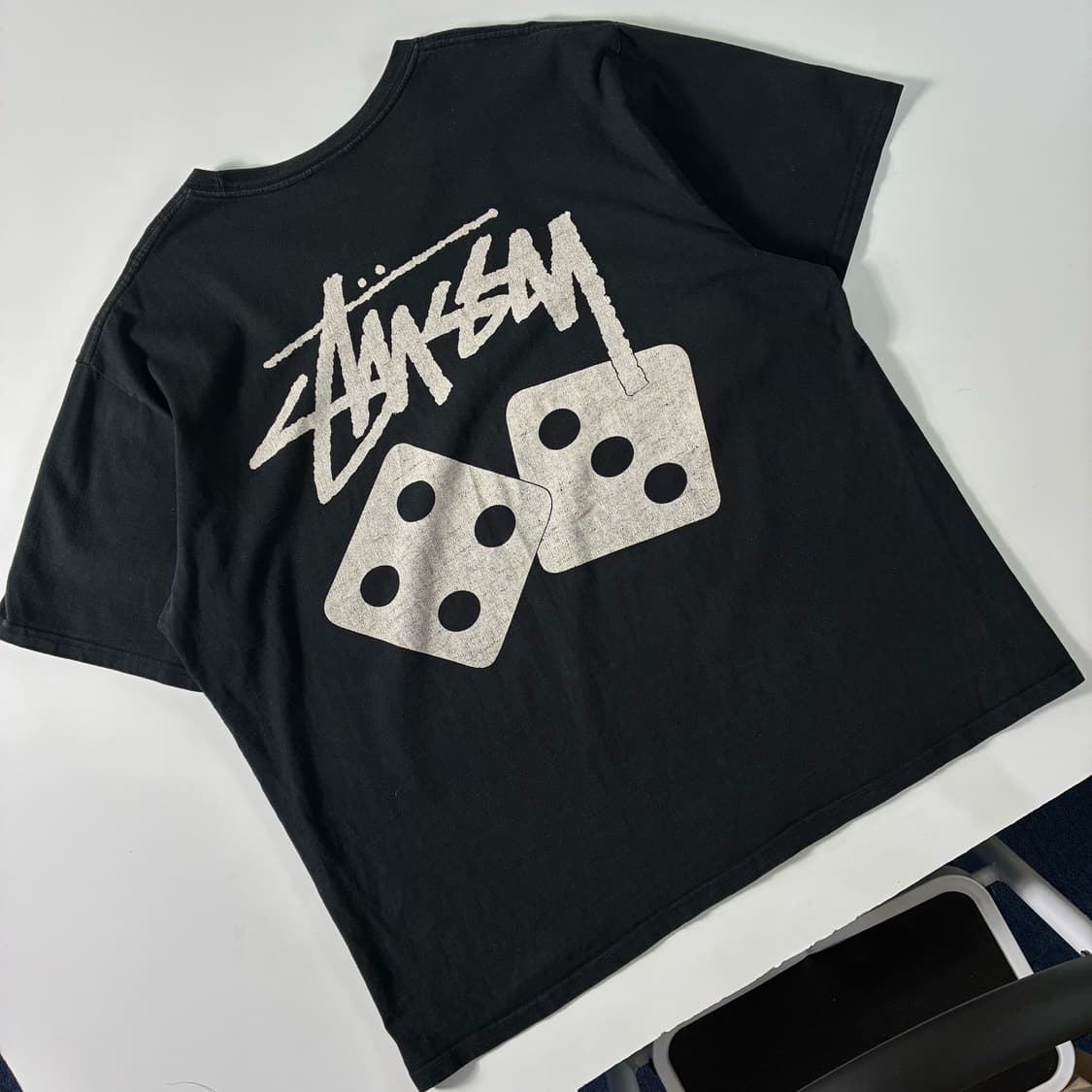 Stussy  스투시 다이스 피그먼트 다이드 블랙 반팔 티셔츠 상품이미지1