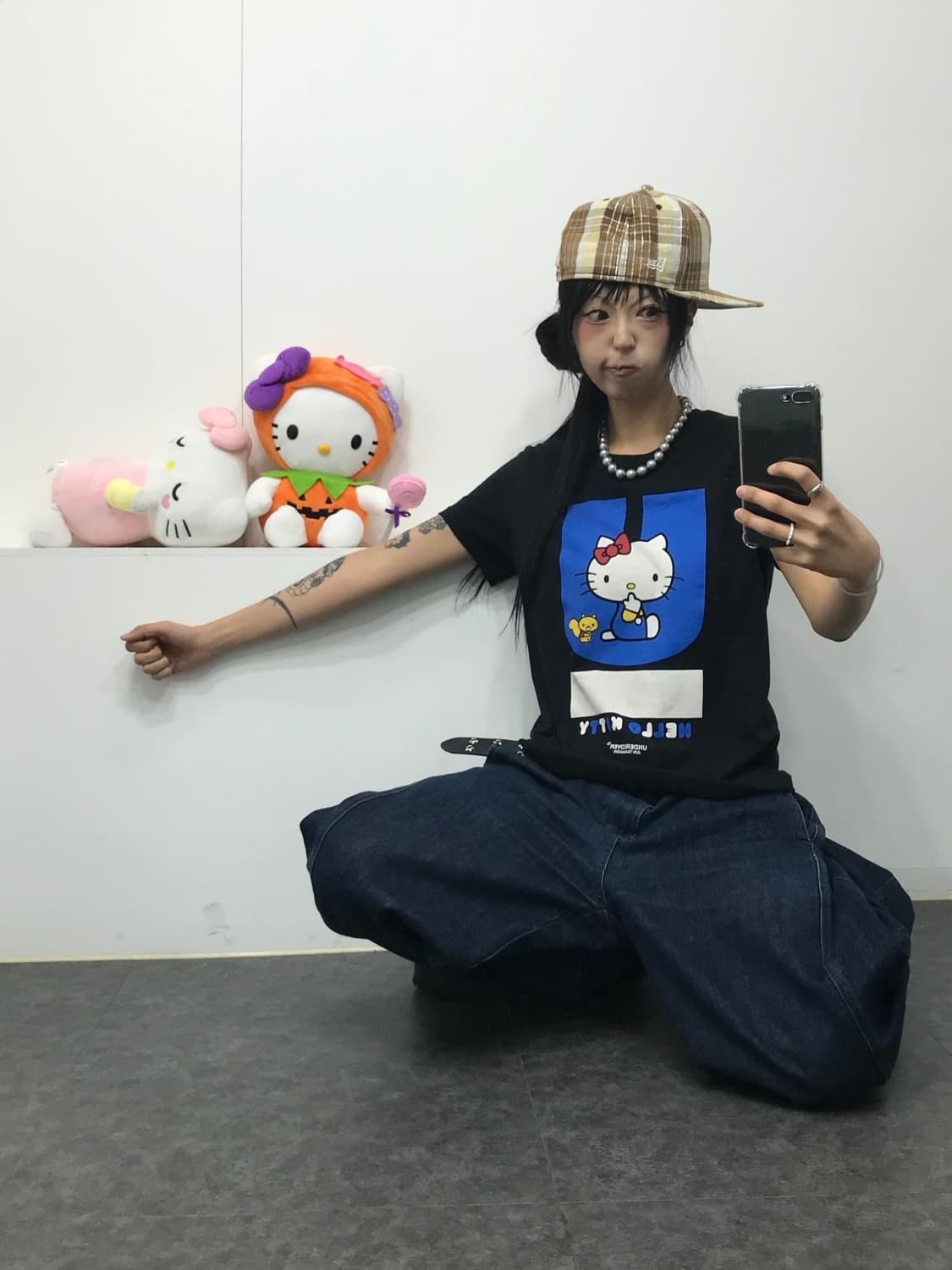 헬로키티 X 언더커버 콜라보 반팔 티셔츠 상품이미지4