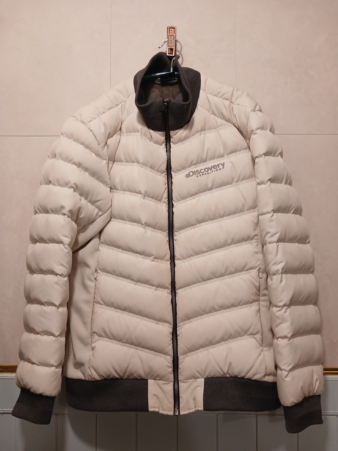 디스커버리 정품 남성 패딩 점퍼 110 사이즈 상품이미지1