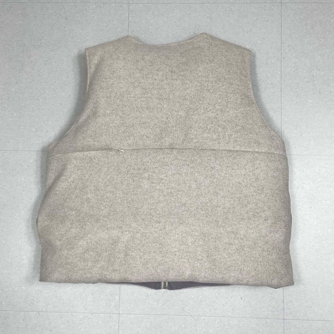 아르노드프랑스 ARNODEFRANCE 아이보리 패딩 조끼 XL 상품이미지7