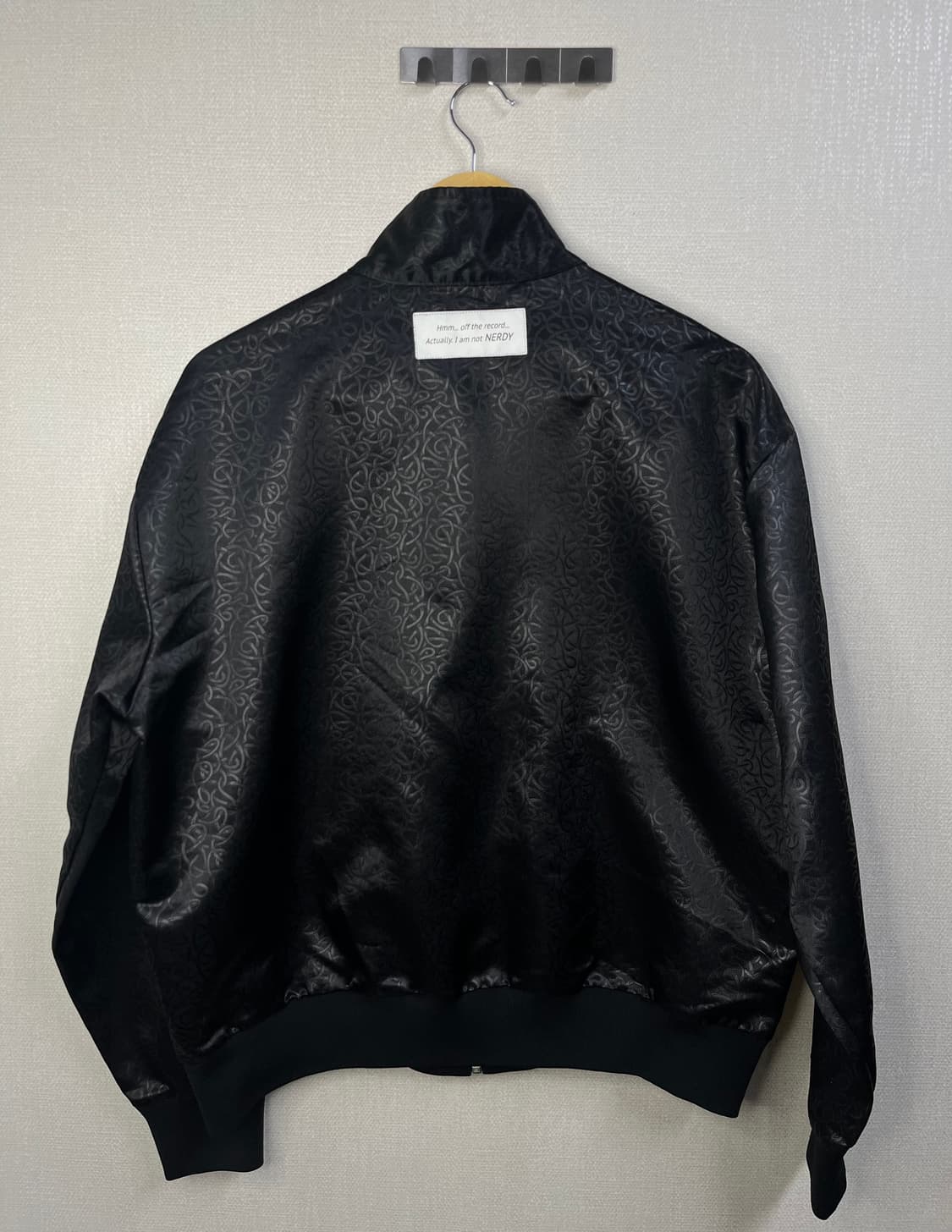 널디 블랙 금색 라인 져지 상품이미지2