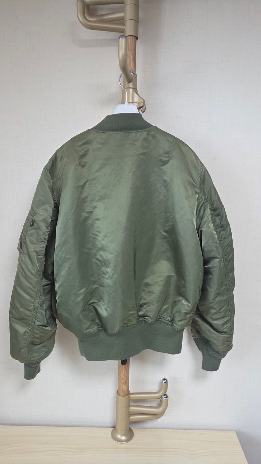 플레이보이 X 알파인더스트리 MA-1 자켓 카키 상품이미지2