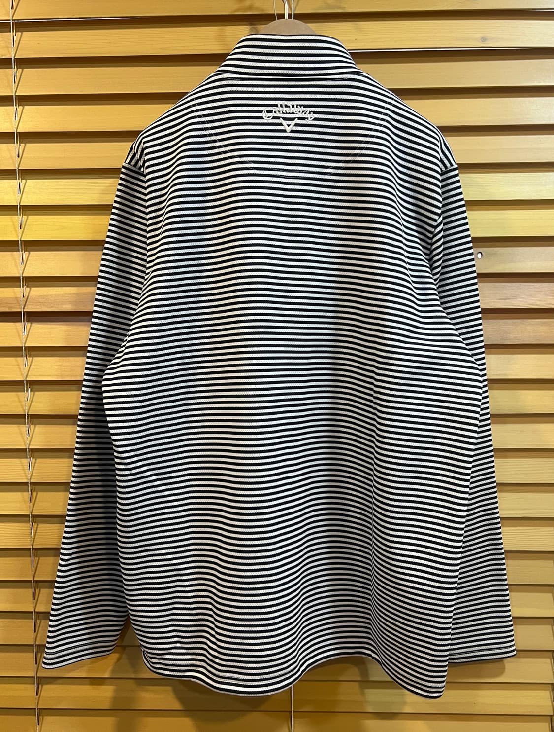 캘러웨이 블랙 스트라이프 골프 반집업티셔츠  상품이미지8