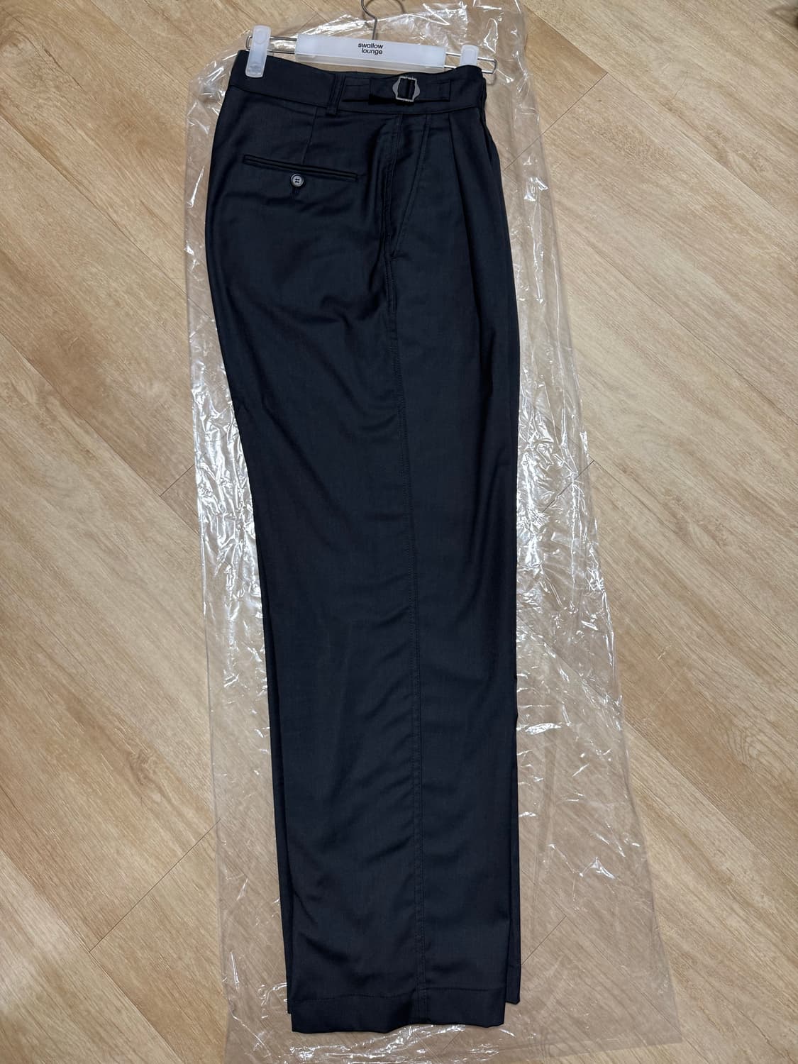 [1] 어나더오피스 산티아고 슬랙스 그래파이트 상품이미지3