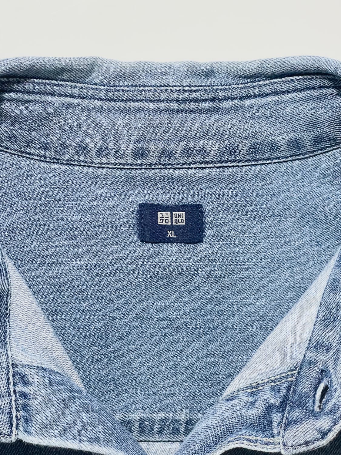 Uniqlo Denim Shirts 상품이미지4