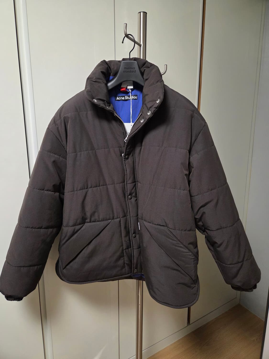 아크네 스튜디오 브라운 패딩 상품이미지2