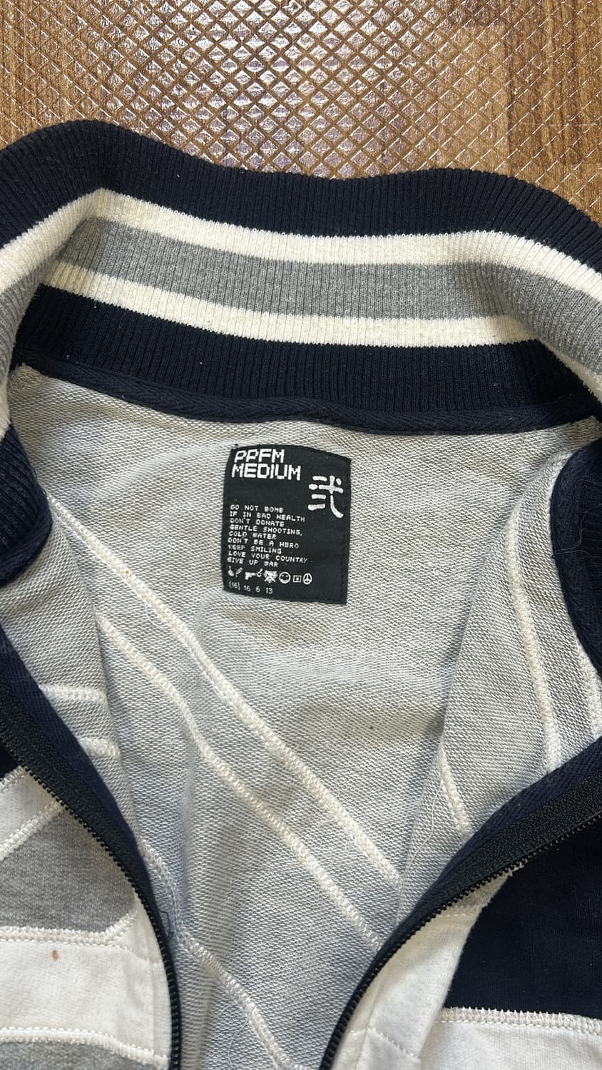 빈티지 반팔 집업 상품이미지2